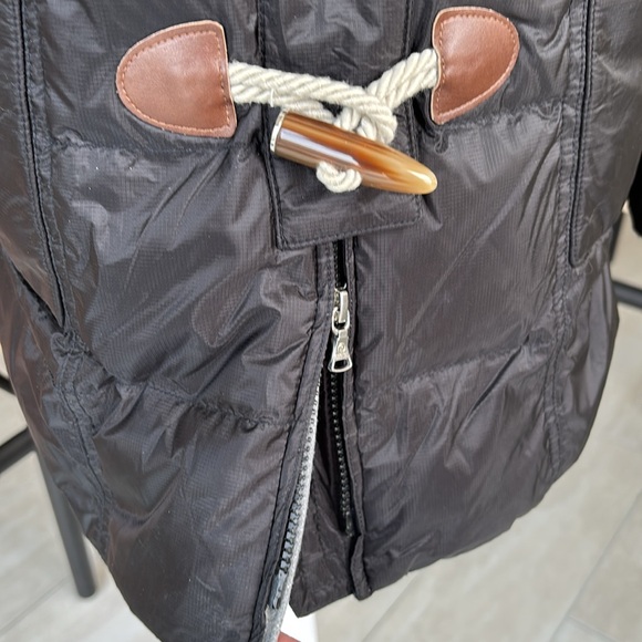 Bogner NWOT Down-Filled Quilted Toggle Jacket with Logo Patch Black/Brown Size 8 - Picture 5 of 15